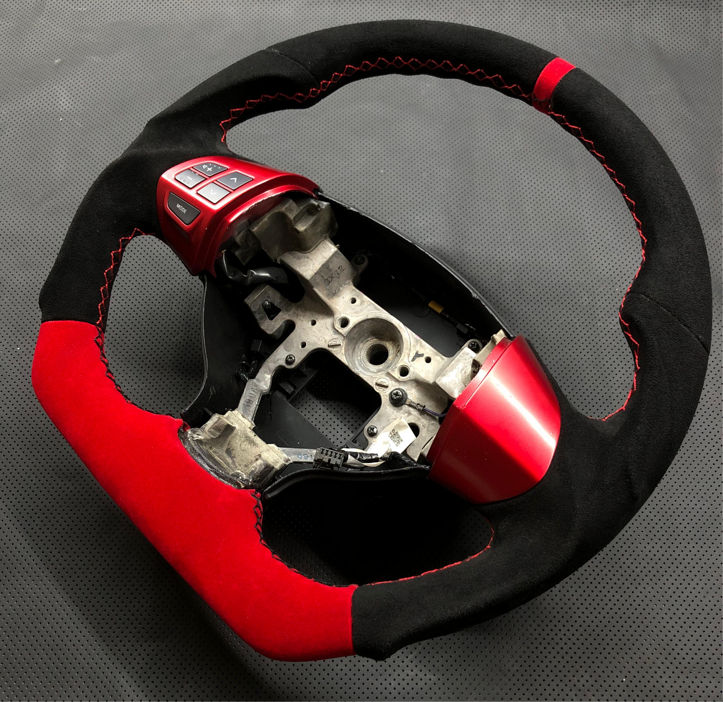 2007-2013 MITSUBISHI OUTLANDER Fresh Suede Leather Stitched Steering Wheel