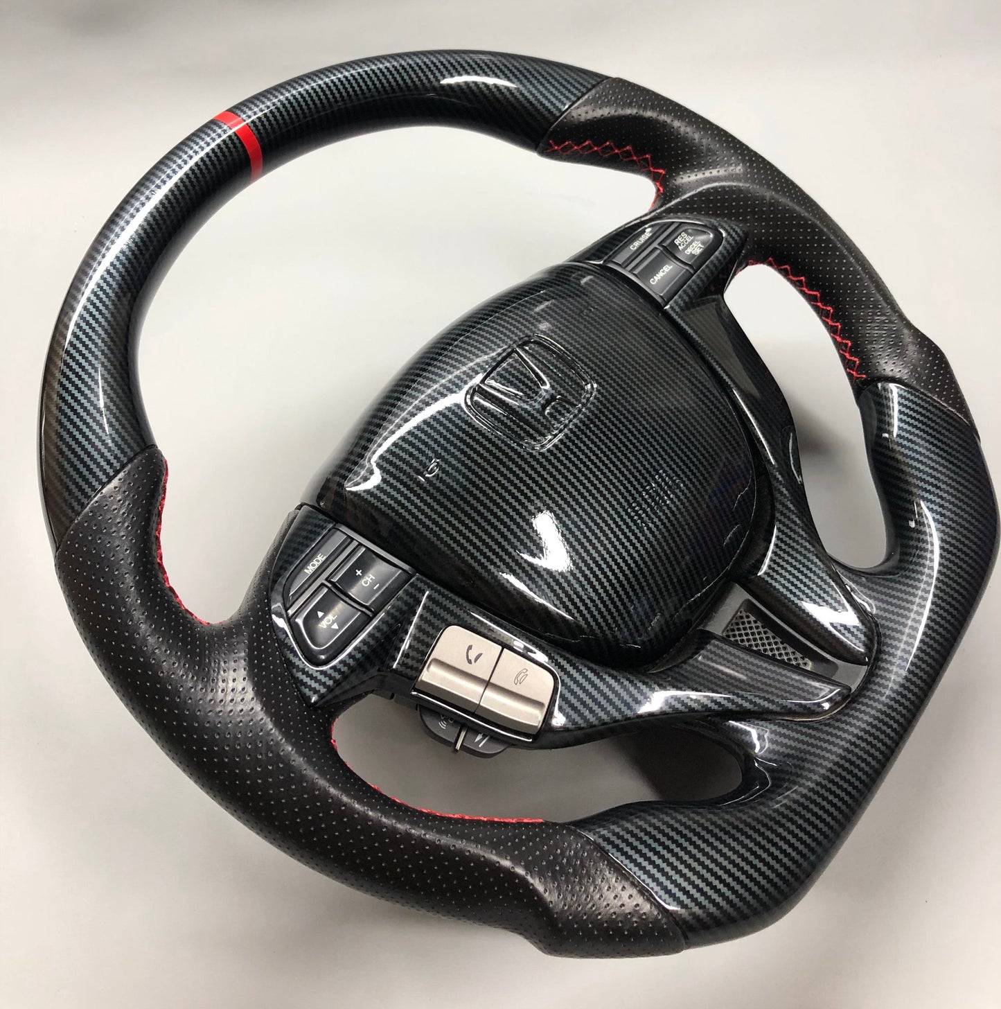 8th Gen Honda Accord Coupe 2008-12, Odyssey 2011-17 Hydro Dip Carbon Steering Wheel