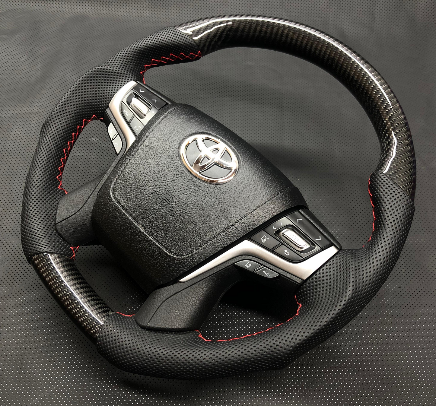 Toyota Land Cruiser 200 Series 2016-2019 Real Carbon Fiber Steering Wheel