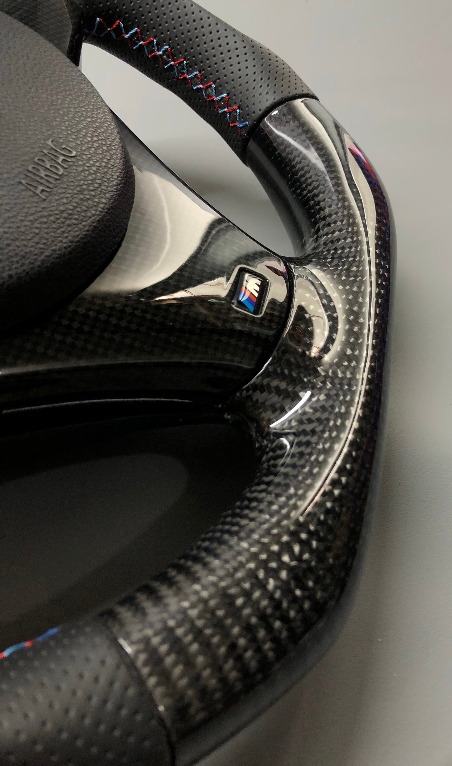 BMW 3 Series E81 E82 E90 E91
E92 Real Carbon Custom Steering Wheel