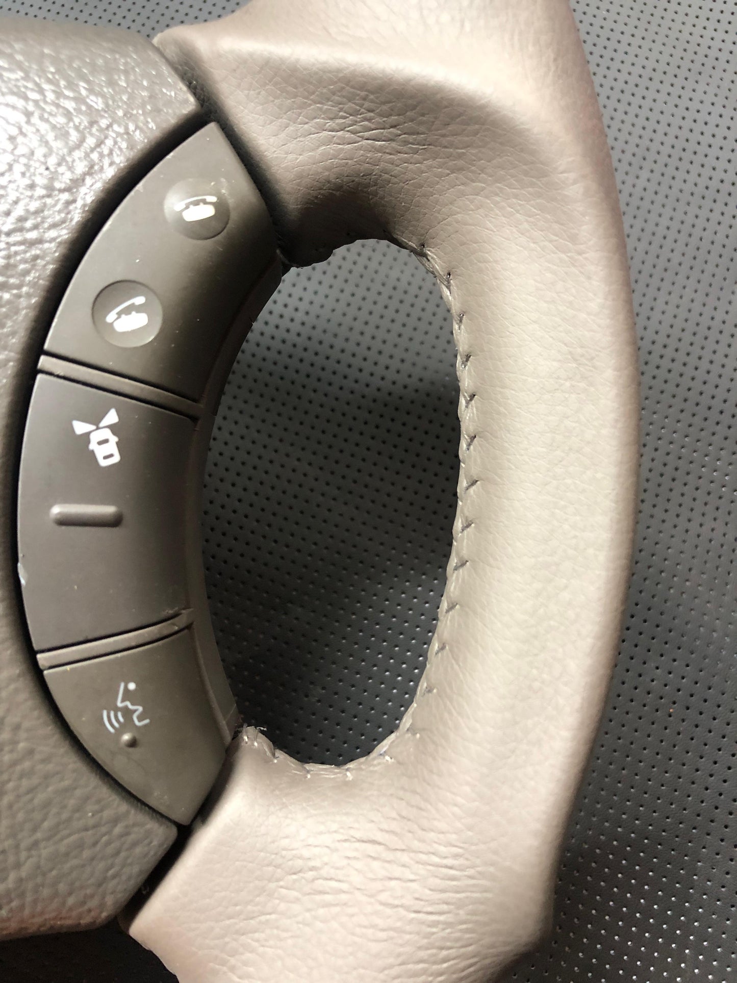 Toyota Land Cruiser 100 Series, LX470 GX470 03-09 Wooden Grain Steering Wheel