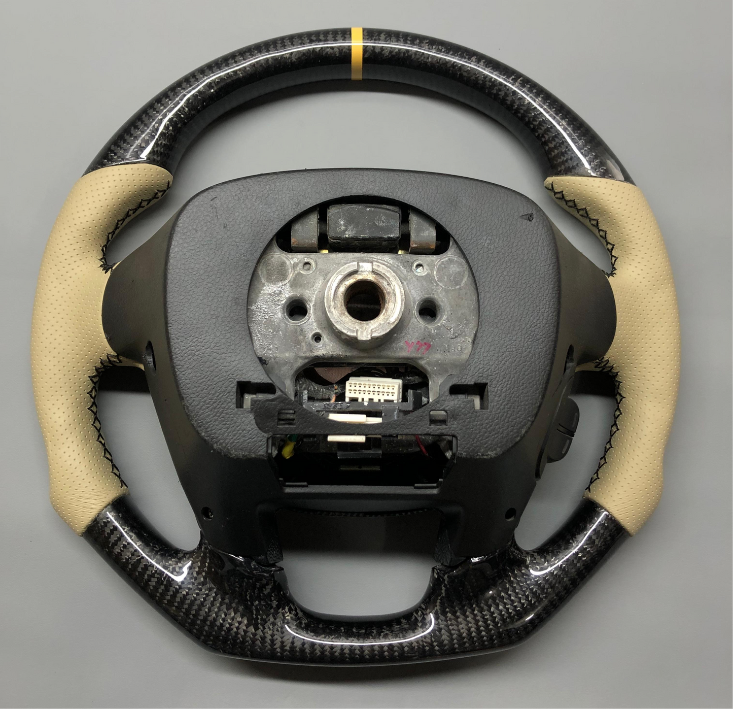 8th gen Accord 08-12 / 09-15 Pilot / 11-17 Odyssey Carbon Fiber Steering Wheel